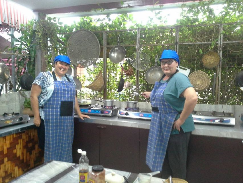 Phuket: Half Day Easy Thai Cooking Class & Local Market Tour - Afternoon Class