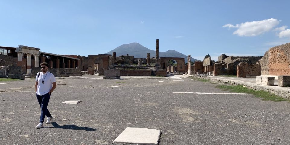 Pompeii Early Entry Tour With Your Archaeologist - Restrictions and Limitations