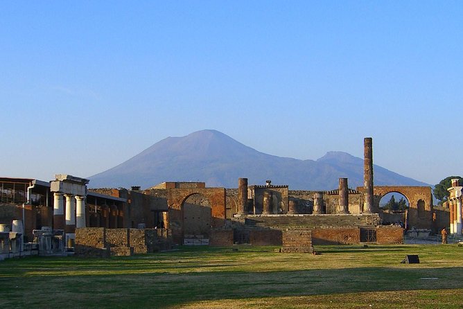 POMPEII HALF DAY Trip From Naples - Exploring Pompeii Independently