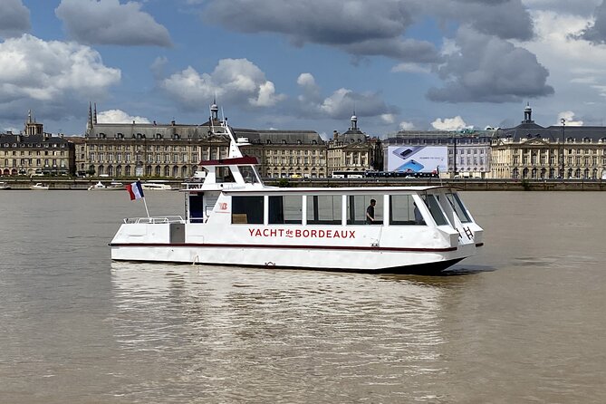 Prestige Commented Cruise Glass of Wine and Canelé in Bordeaux - Overall Value Assessment