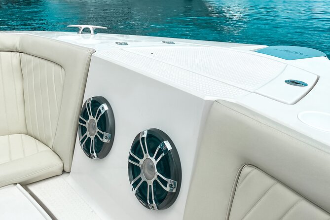 Private Full-Day Speed Boat Tour of St. Martin With Luxury Lunch - Tips for a Great Experience