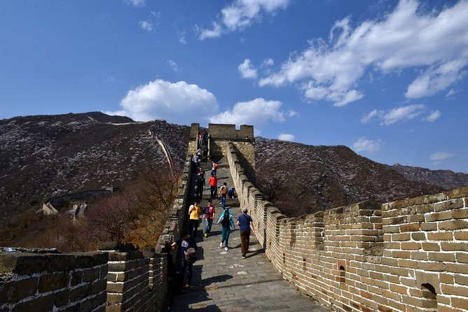 Private Layover Tour Mutianyu Great Wall&Beijing City Attractions - Tips for a Smooth Tour