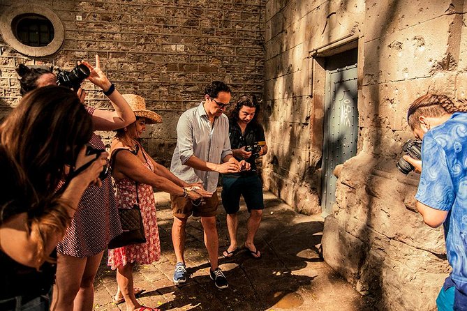 Private Photography Walking Tour With a Local - Tips for an Enjoyable Tour