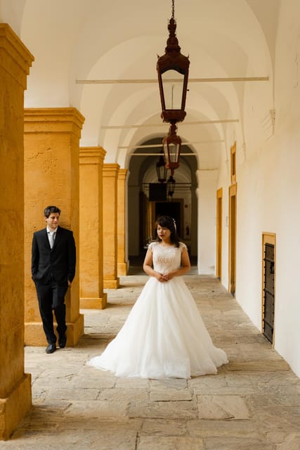 Private Photoshoot Walk at Eggenberg Palace in Graz - Accessibility Features