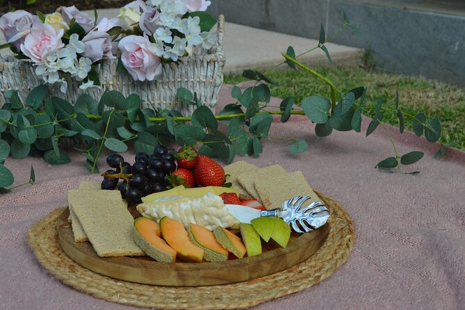 Private Posh Picnic on Nassaus Beach - Guest Reviews and Feedback