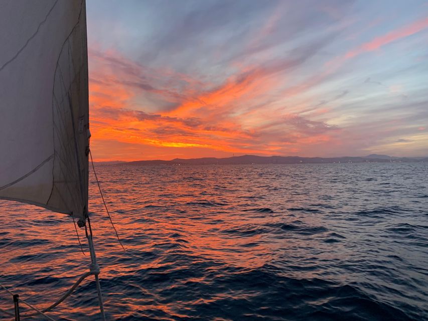 Private Sailing Trip Along Costa Del Sol - Benalmádena - Tour Guide Options