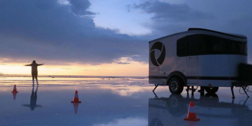 Private Service Salar De Uyuni: Night of Stars and Sunrise - Booking Information