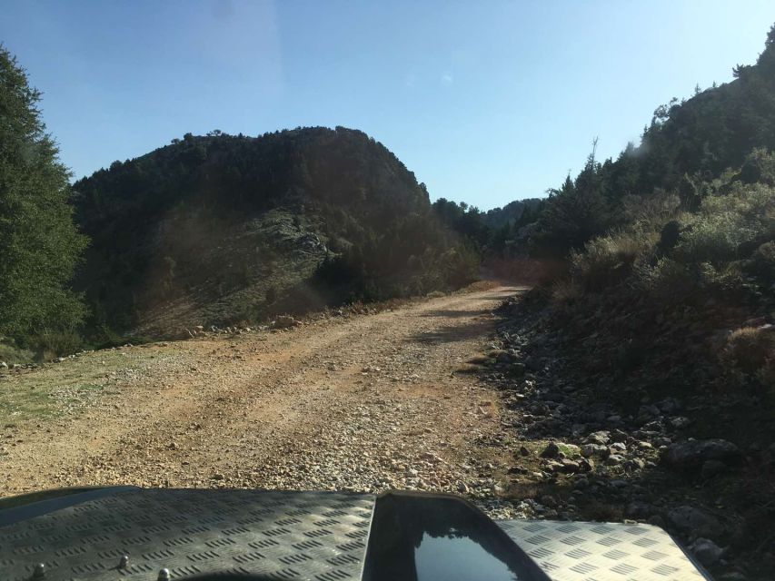 Private Tour to the White Mountains & Samaria From Above - Samaria Gorge National Park