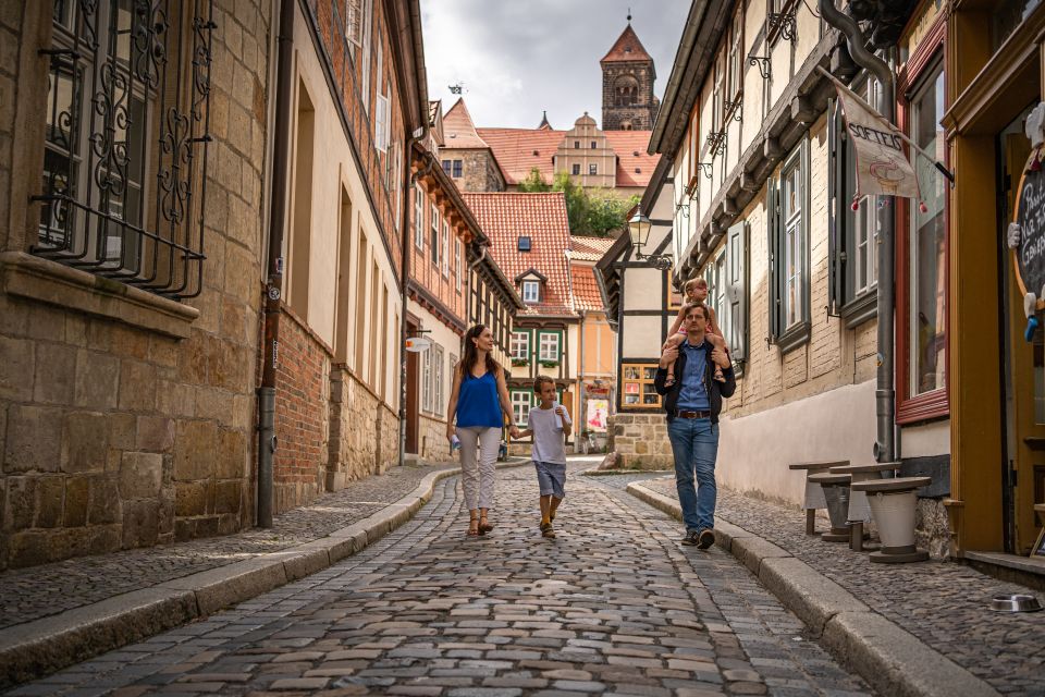 Quedlinburg: Guided City Highlights Walking Tour - Pricing and Cancellation Policy