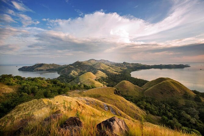 Rangko Cave & Beach Snorkeling Half Day Sharing Trip Labuan Bajo - Visitor Reviews and Ratings