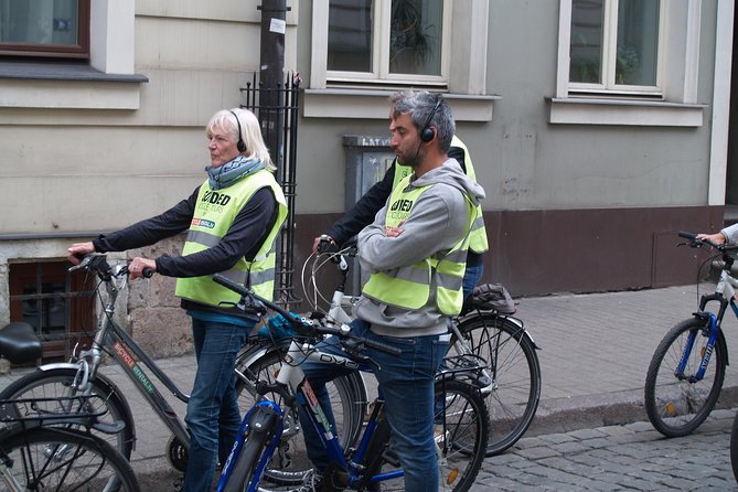 Riga Highlights Bike Tour - Local Insights From Guides