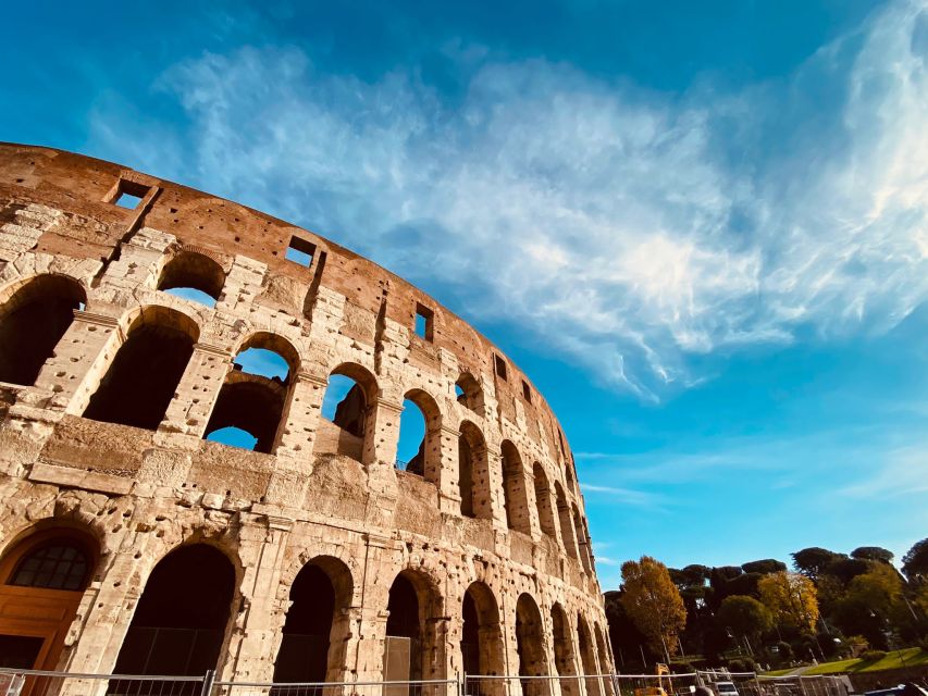 Rome: Guided Colosseum Tour With Arena Entrance - Accessibility Considerations