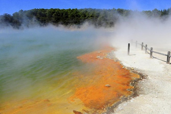 Rotorua Highlights Small Group Tour Including Wai-O-Tapu From Auckland - What to Expect