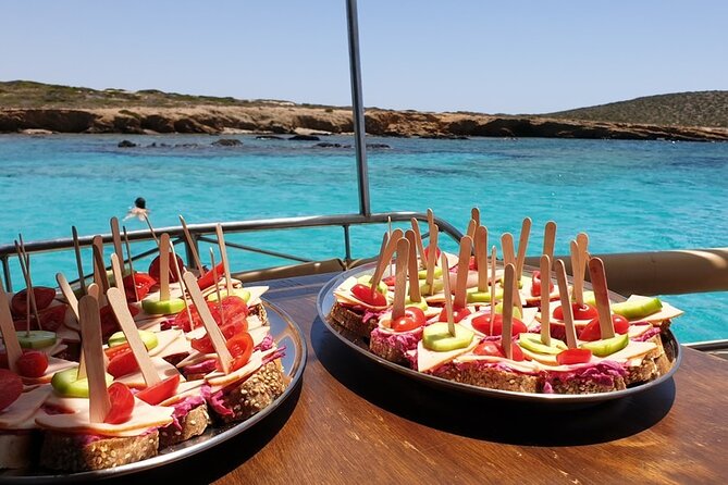 Round of Antiparos & Despotiko With Traditional Boat - Tips for Travelers