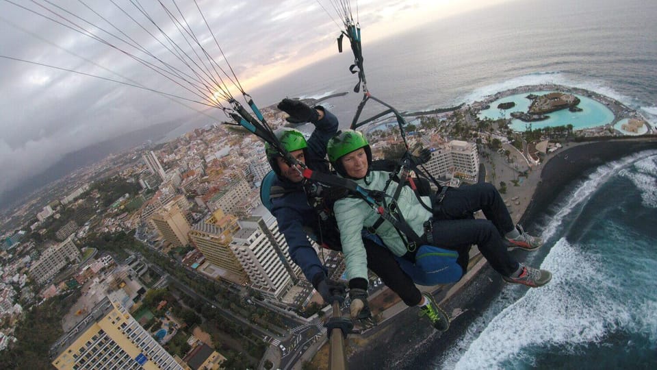 Santa Cruz De Tenerife: Performance Flight Experience - Frequently Asked Questions