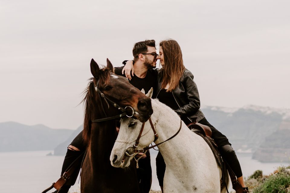 Santorini: Exclusive Private Horse Riding With Picnic - Tips for a Great Experience