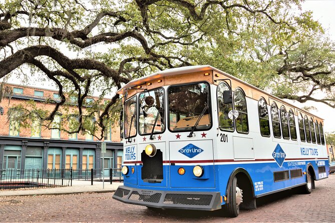 Savannah Land & Sea Combo: City Sightseeing Trolley Tour With Riverboat Cruise - Tips for a Great Experience