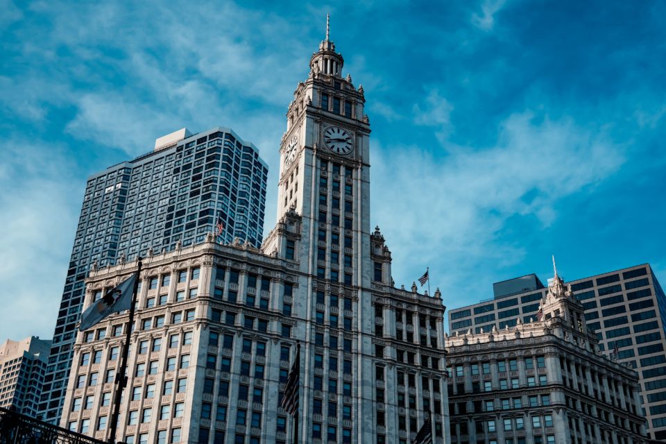 Self-Guided Chicago Walking Tours - Uncovering Chicagos History