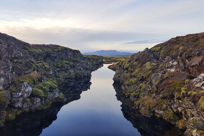 Silfra Wetsuit Snorkeling Tour With Underwater Photos - From Reykjavik - Thermal Layer Recommendations