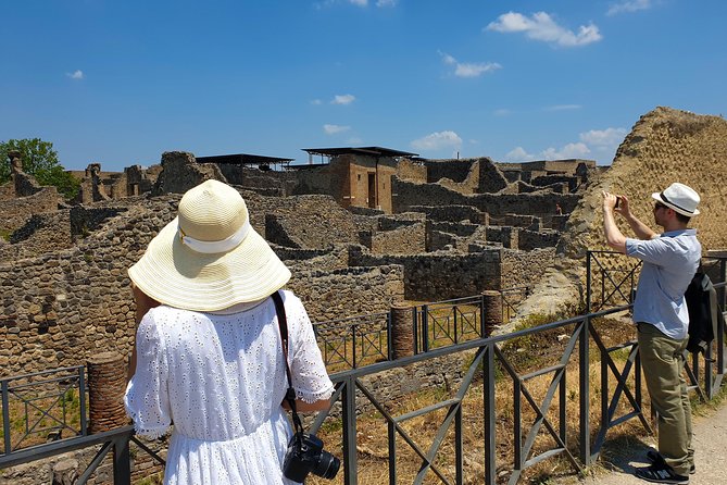 Skip the Line Pompeii & Mount Vesuvius Guided Tour From Positano - Tour Experience Overview
