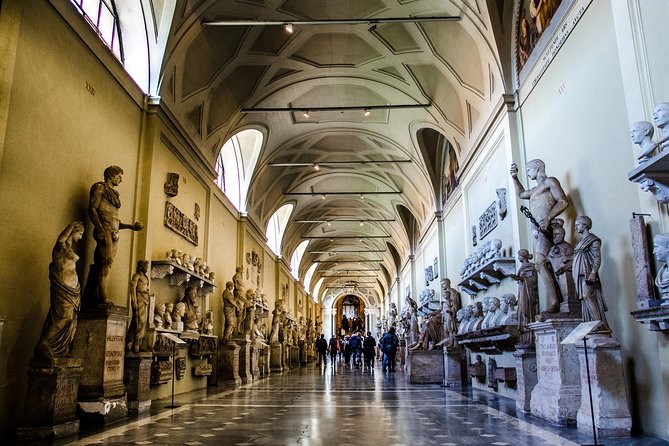 Skip-the-Line Tour: Vatican Museum and Sistine Chapel - Group Size Limitations