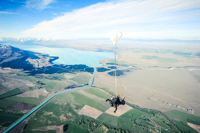 Skydive Mt. Cook - 20+ Seconds of Freefall From 10,000ft - Tips for First-Time Skydivers