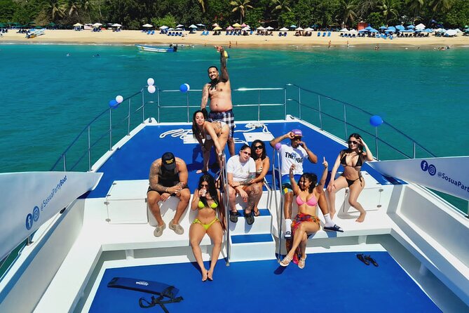 Sosua Party Boat - Snorkeling + Snack +BBQ Food and Drinks - Food and Drink Options