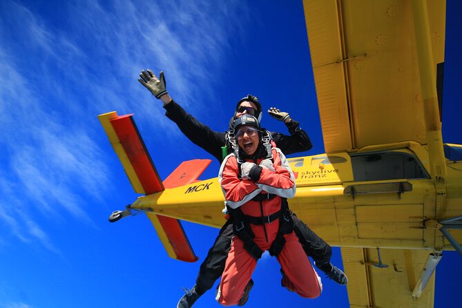 Tandem Skydive 13,000ft From Franz Josef - Booking Your Skydive