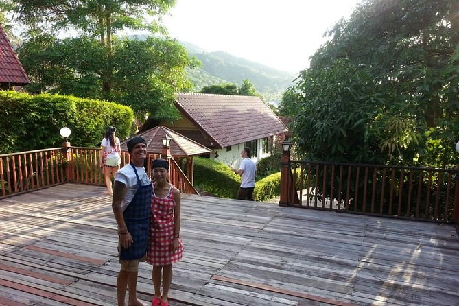 Thai Cooking Class With Local Market Tour in Koh Samui - Booking and Cancellation Policy