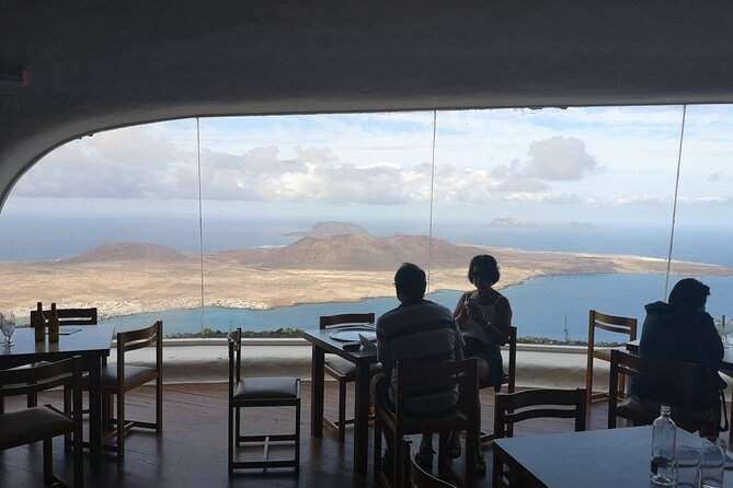 Tour of Jameos Del Agua, Cueva De Los Verdes and Viewpoint From the Cliffs - What to Expect