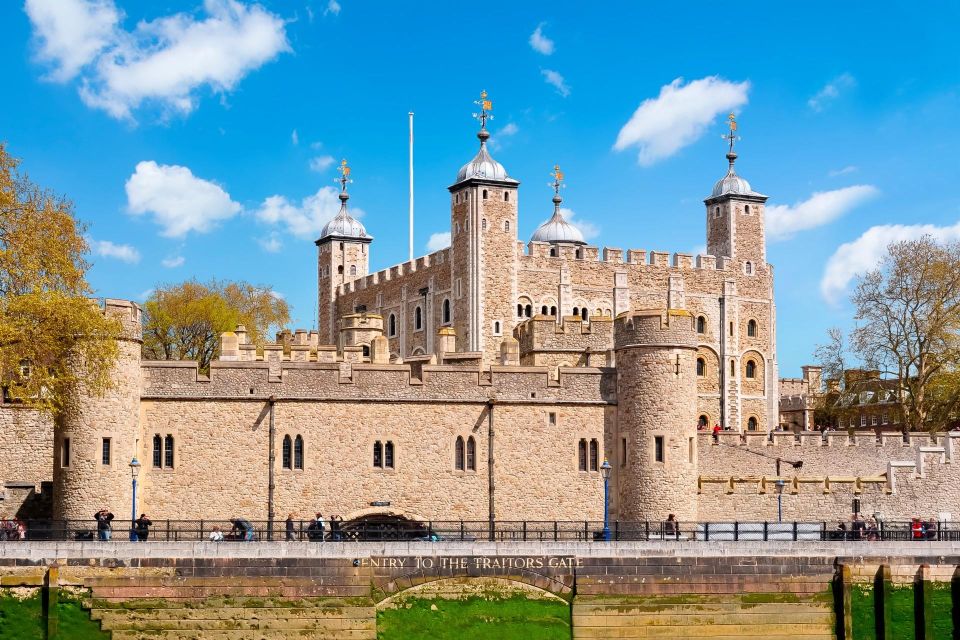 Tower of London, Westminster Abbey, British Museum Day Tour - Guided Experience Benefits