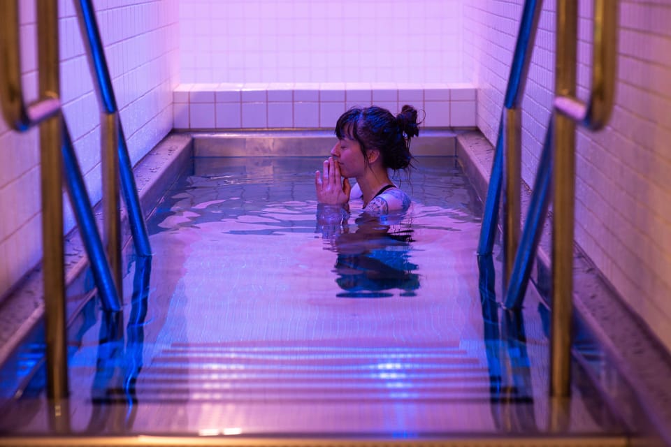 Tromsø: Spa Entry With Bath, Sauna, and Outdoor Heated Pool - Customer Experiences