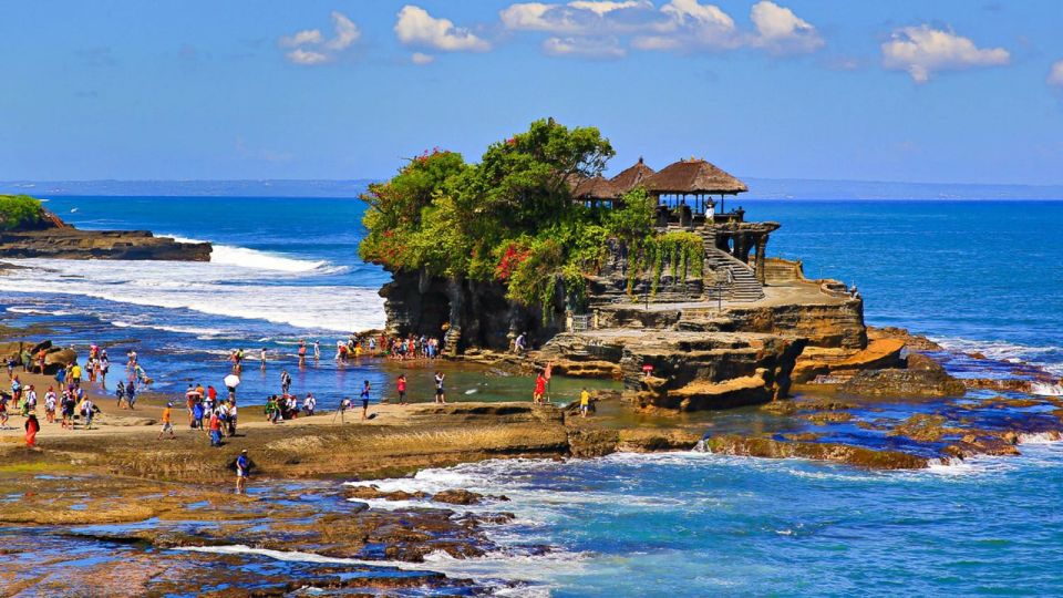 Ubud: Jungle Club, Waterfall, Market, and Tanah Lot Tour - Inclusions and Exclusions