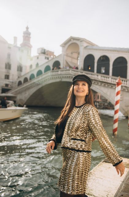 Venice: Photoshoot in Iconic Locations With Photographer - Booking and Payment Details