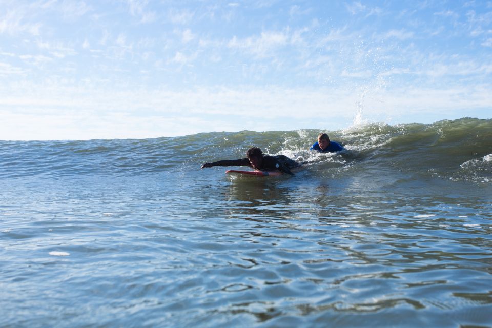 Ventura: 1.5-Hour Private Beginners Surf Lesson