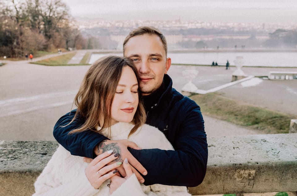 Vienna: Private Schönbrunn Gardens Photoshoot - Guest Guidelines