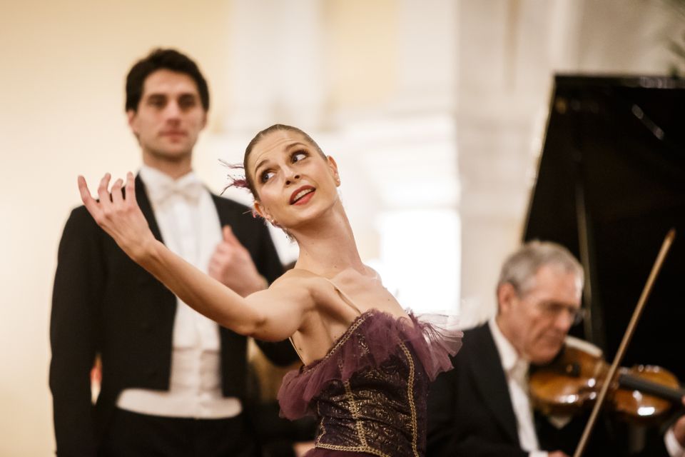 Vienna: Strauss & Mozart Christmas Gala at Kursalon - Customer Reviews