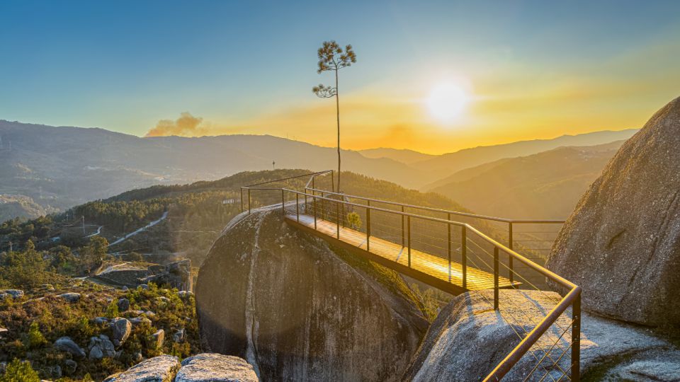 Walk & Picnic Peneda-Gerês National Park - Guided - Jeep Tour With Expert