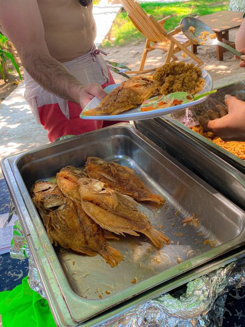 5 Islands Tour Snorkel, Lunch and Music Cartagena - Frequently Asked Questions
