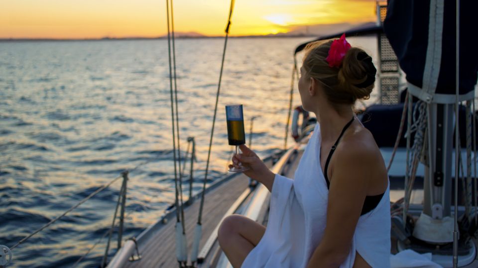 Alcudia: Romantic Sailing Trip With Diner for 2 - Booking and Availability