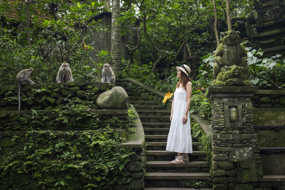 Bali: Highlight Tour With Personal Photographer - Kanto Lampo Waterfall