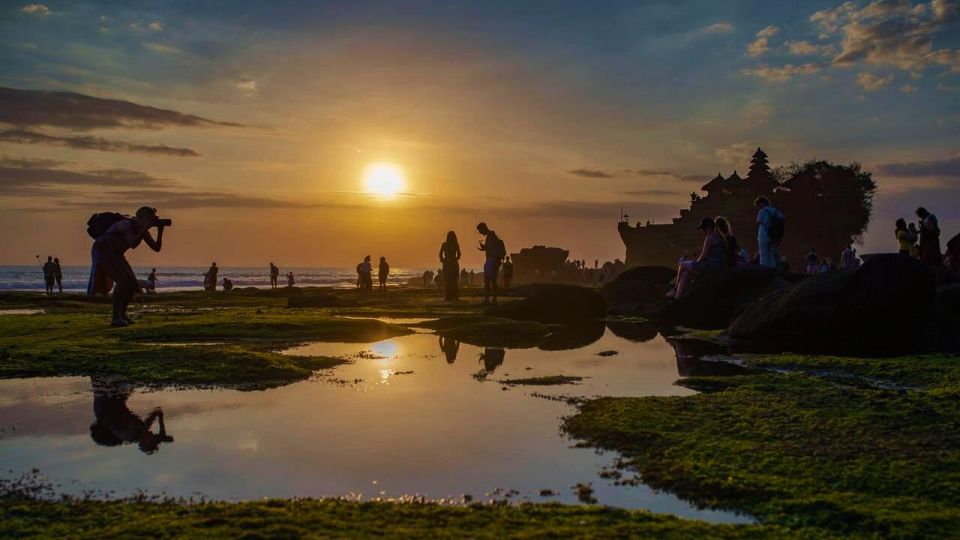 Balis Golden Embrace: Dazzling Tanah Lot Sunset Expedition - Nearby Attractions