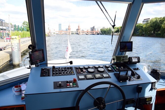 Berlin 4-Course Sunset Dinner Cruise Including Drinks - Cancellation and Refund Policy
