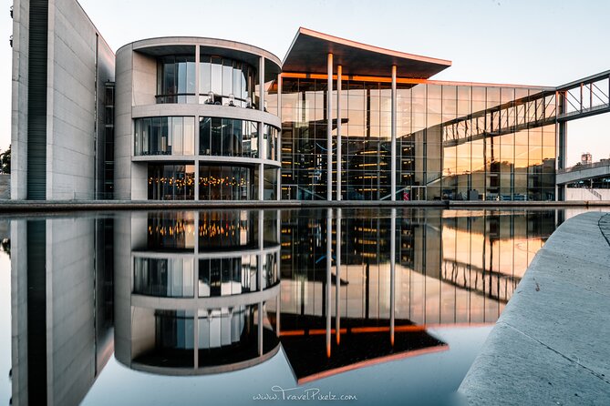 BERLIN PHOTO TOUR With a Professional Photographer From BERLIN - Booking Your Photo Tour