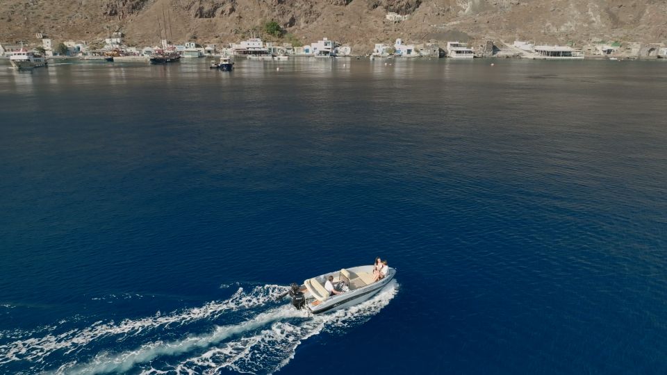 Boat Rental in Santorini-Without License-5 Hours or 10 Hours - Popular Destinations to Explore