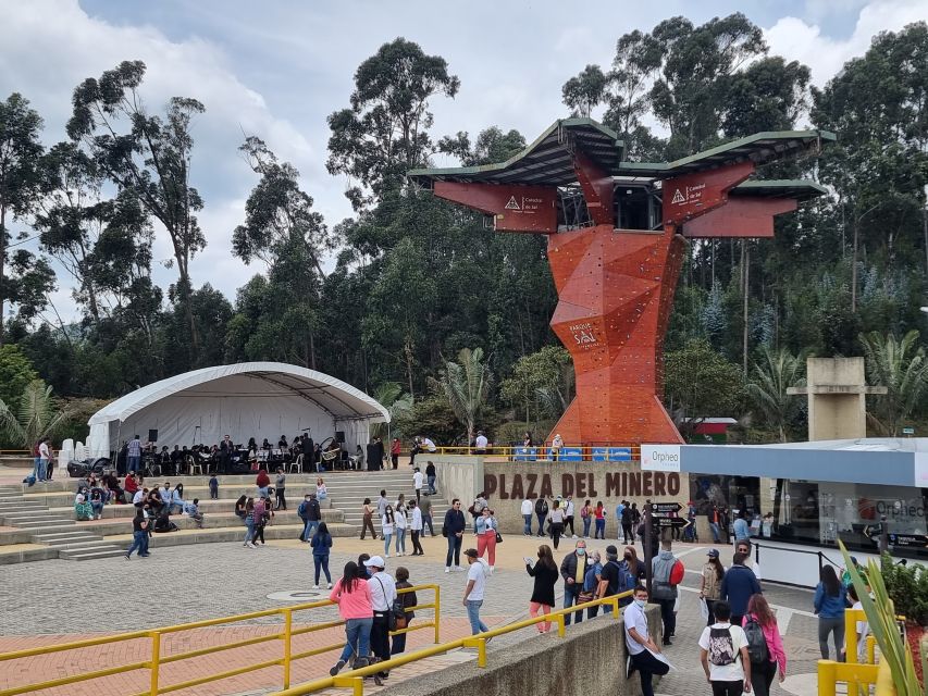 Bogotá: Salt Cathedral & Lake Guatavitá Tour With Lunch - What to Expect on Your Journey