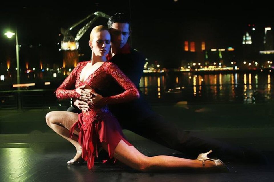 Buenos Aires: Madero Tango Show With Optional Dinner - Tips for Attending the Show