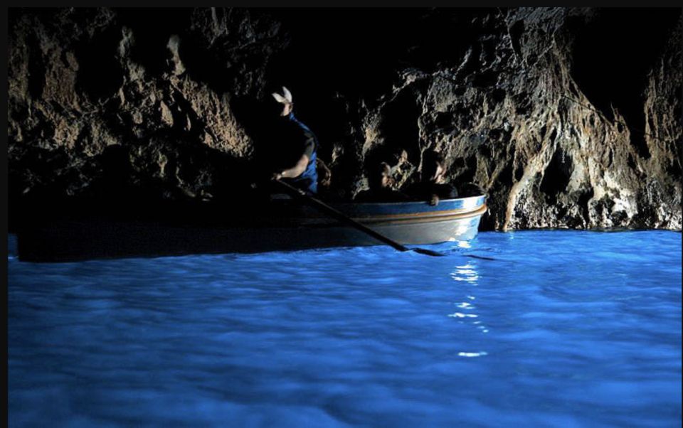 Capri: Island Sightseeing Tour With Blue Grotto Stop - Tips for Your Visit
