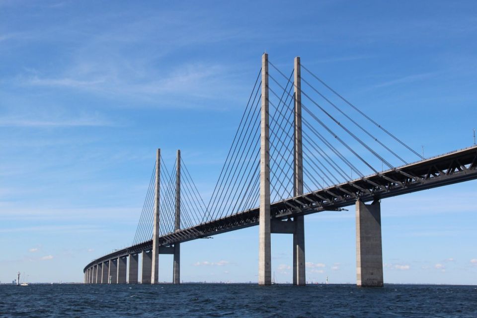 Copenhagen Day Trip to Malmo Old Town & Castle by Train/Car - Explore Malmo: Beyond the Tour