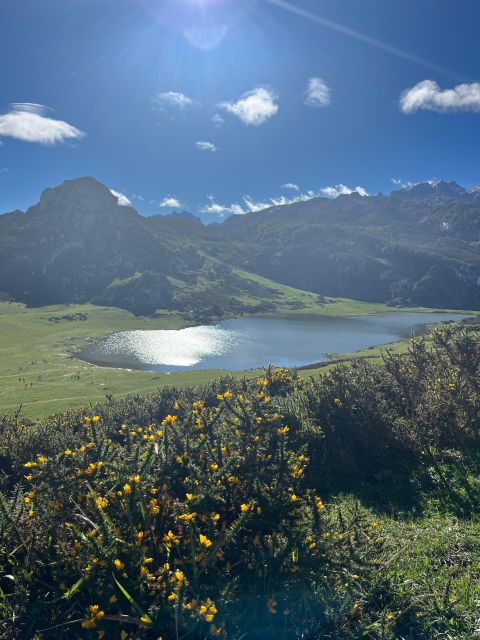 Covadonga and Lakes and Occidental Coast Private Tour - Picturesque Coastal Villages